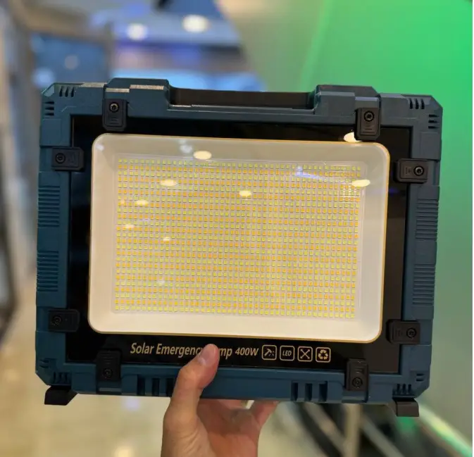پروژکتور شارژی خورشیدی مدل W8109-2