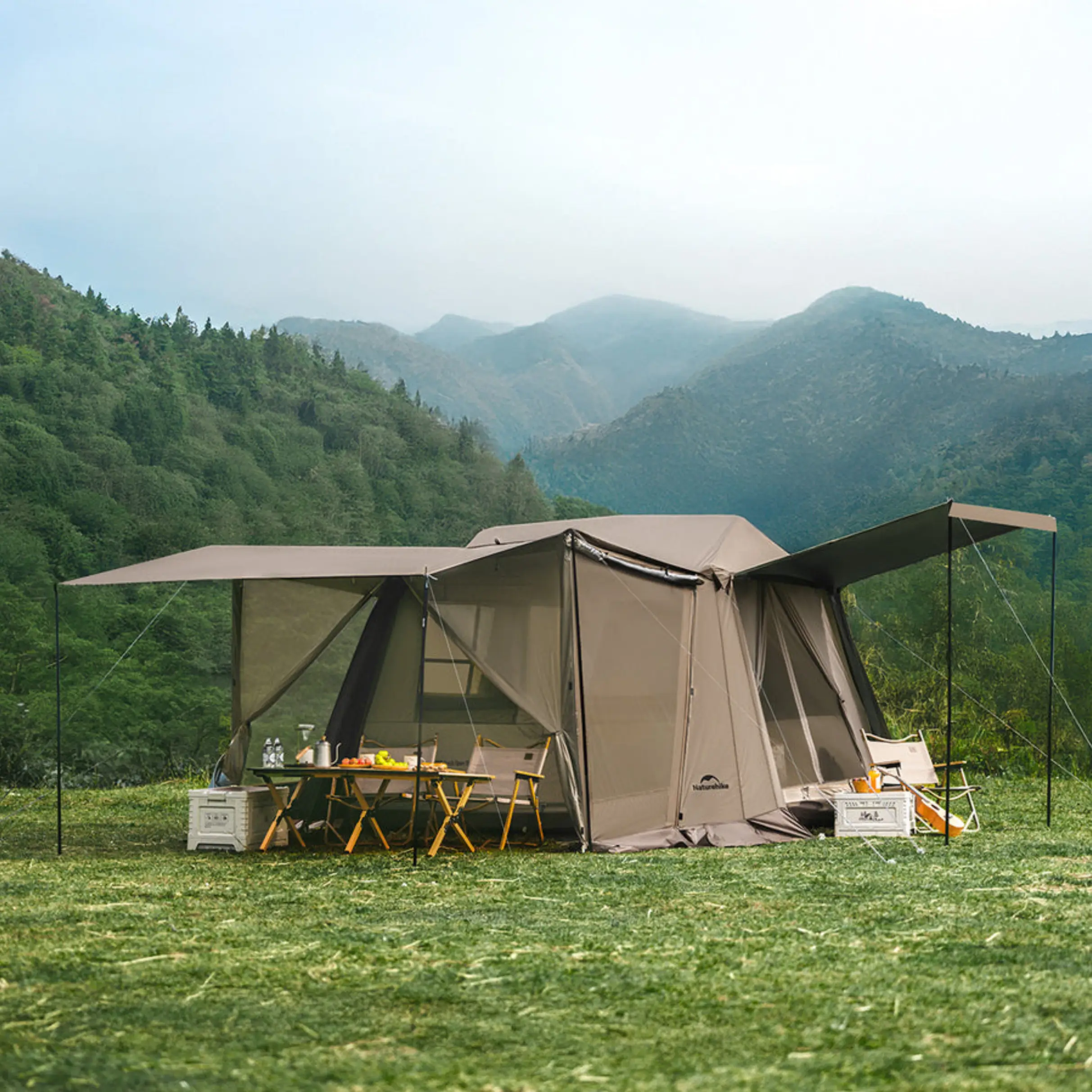 چادر Village 6 سری 2 نیچرهایک مدل CNK2300ZP021