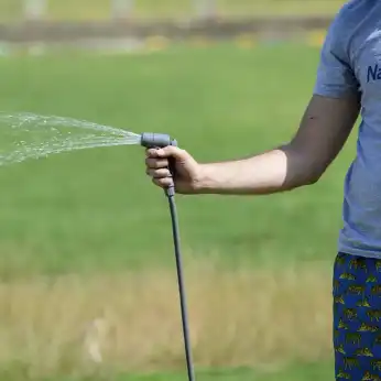 دوش کمپینگ نیچرهایک مدل NH17L101-L