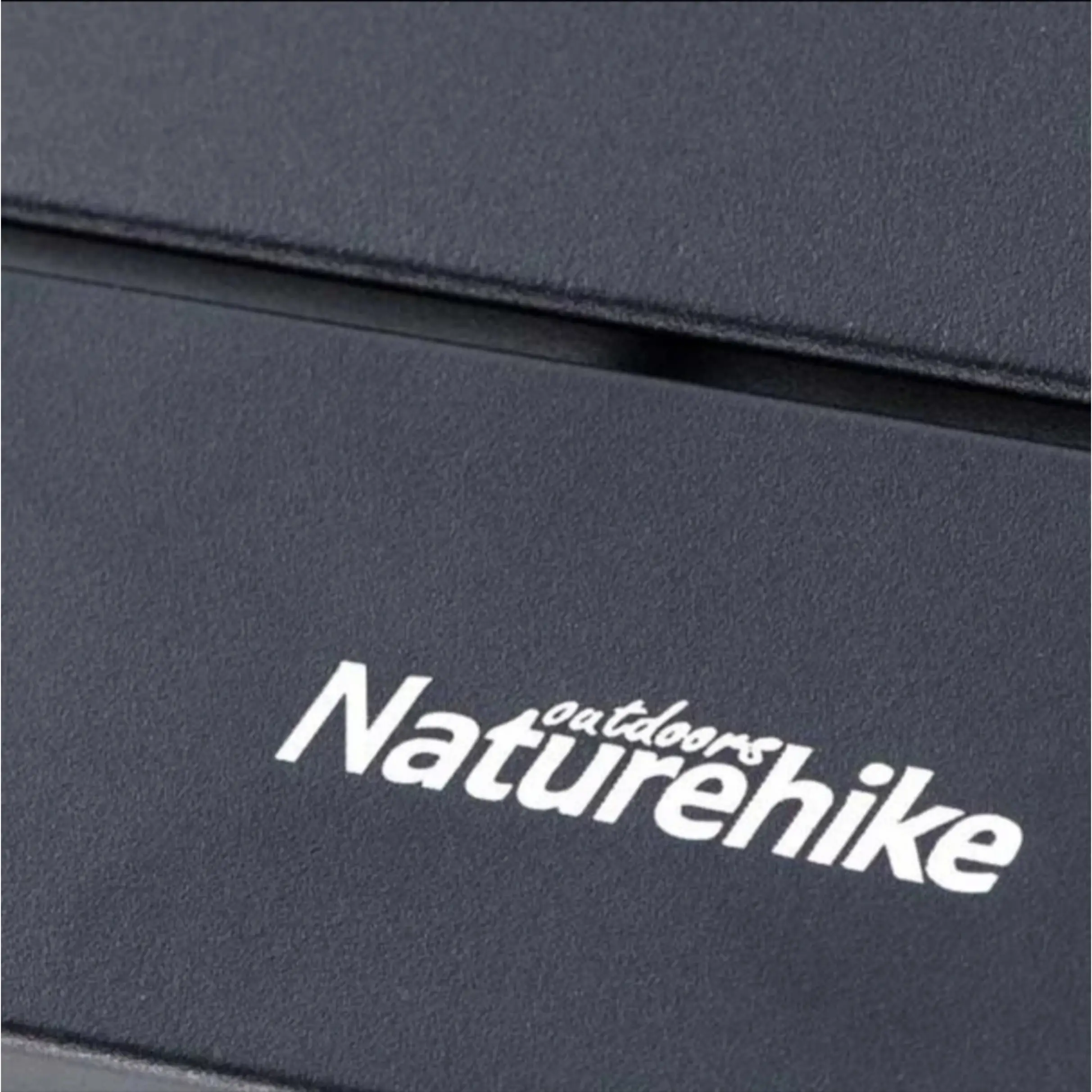 میز تاشو الومینیومی نیچرهایک مدل NH19Z008-Z